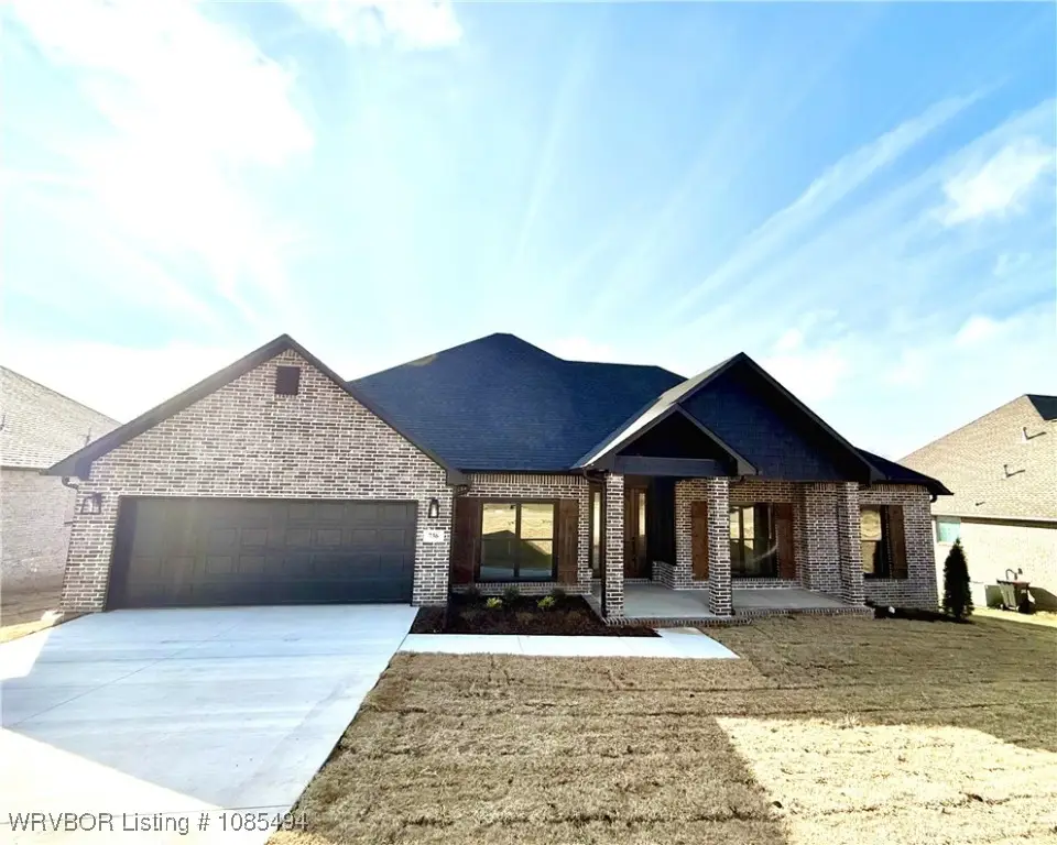 736 Powderhorn Circle, Van Buren, AR 72956 - Image #1