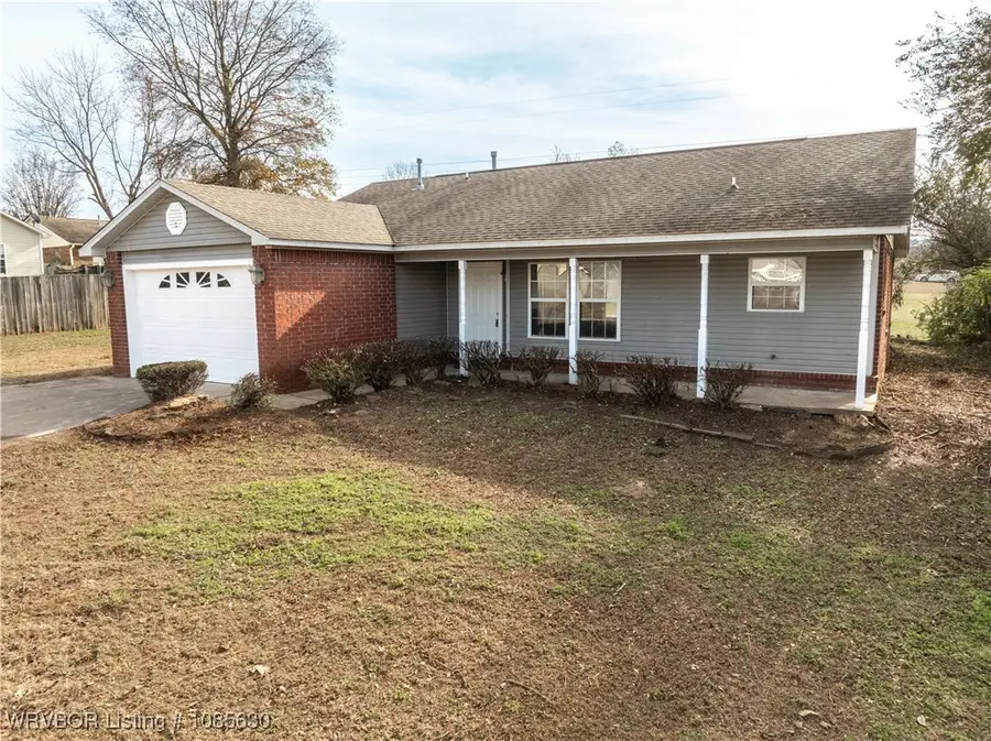 603 Sandstone Drive, Van Buren, AR 72956 - Image #2