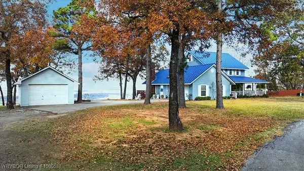 3900 Wylie Road, Poteau, OK 74953