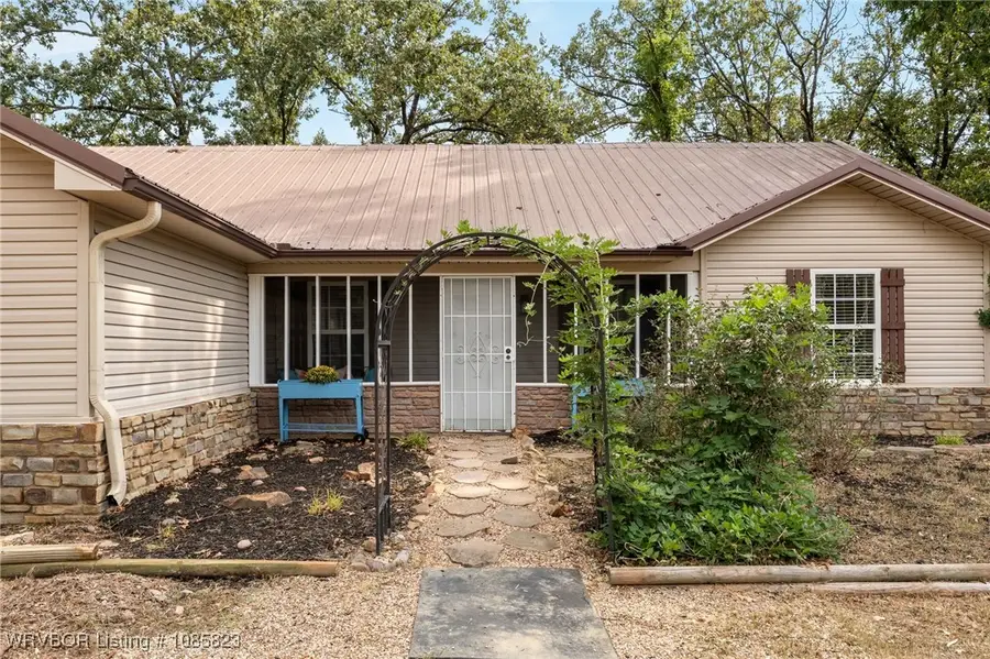 690 Reaves Avenue, Pocola, OK 74902 - Image #3