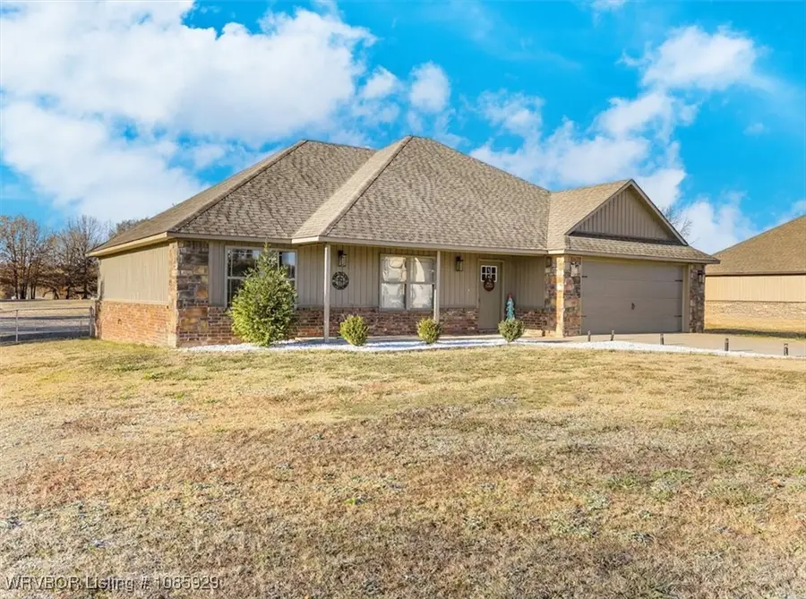 206 Blackstone Drive, Wister, OK 74966 - Image #2