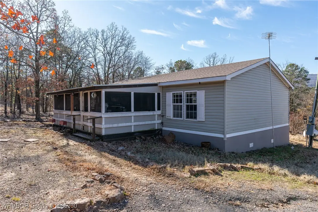 9821 Moccasin Lane, Hackett, AR 72937 - Image #1