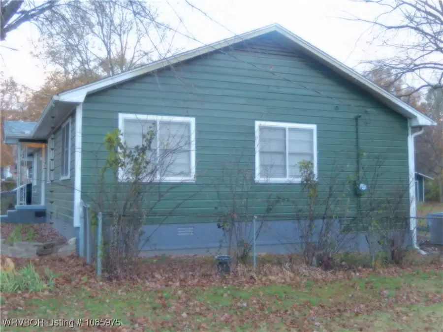 618 N Bennett Avenue, Booneville, AR 72927 - #3