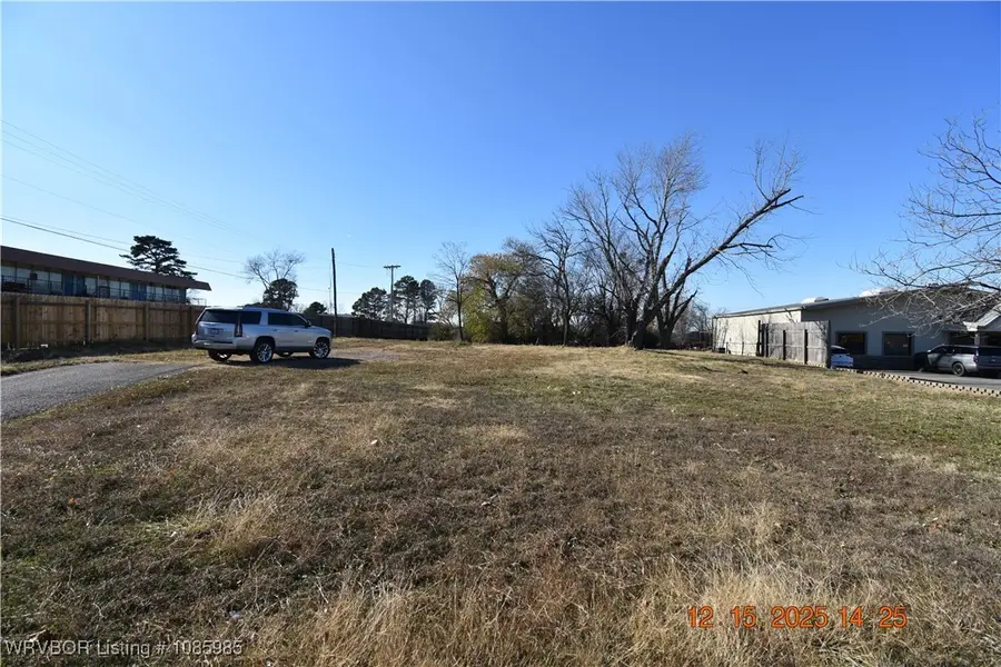 419 S Kerr Boulevard, Sallisaw, OK 74955 - Image #3