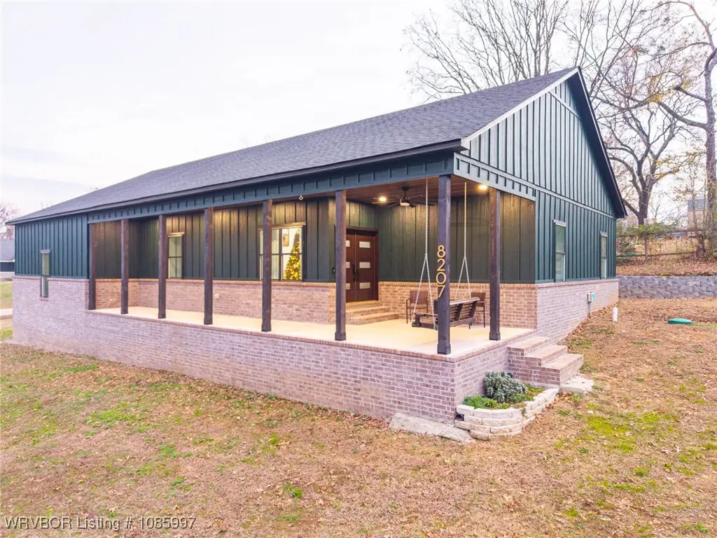 8207 Ouachita Drive, Hackett, AR 72937 - Image #1