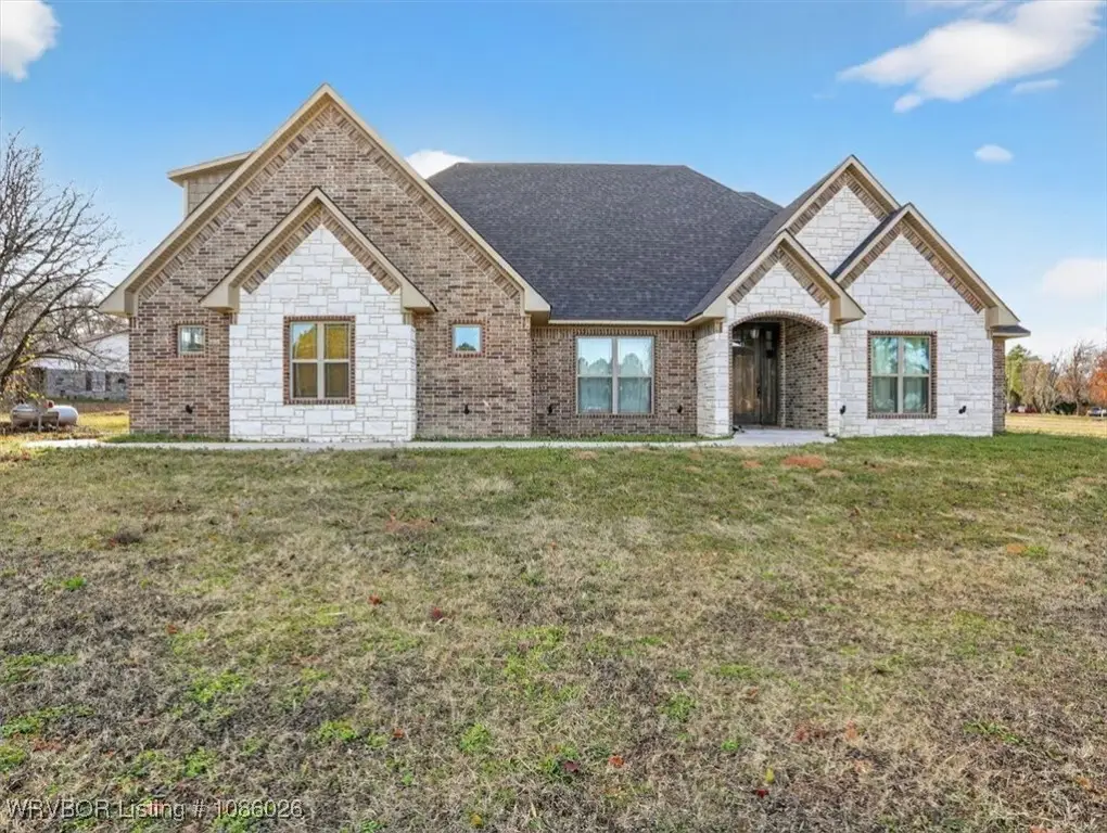 1104 Maple Lane, Stigler, OK 74462 - Image #1