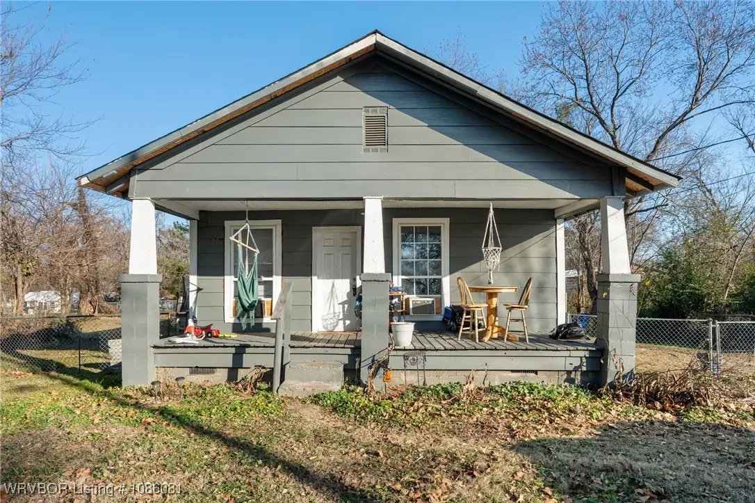 108 Center Drive, Roland, OK 74954 - Image #1