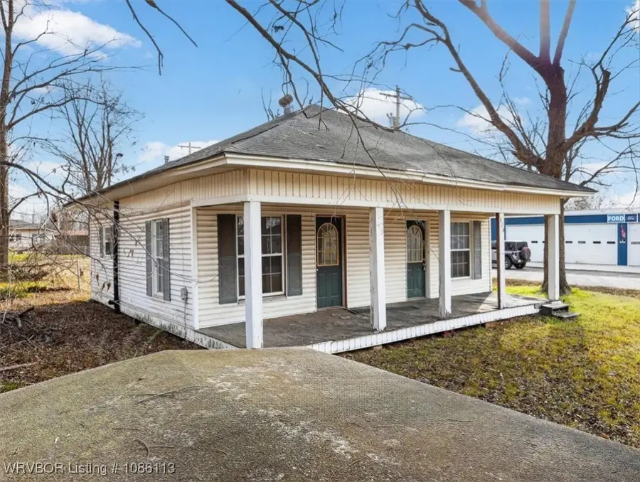 320 S Ash Street, Spiro, OK 74959 - Image #2