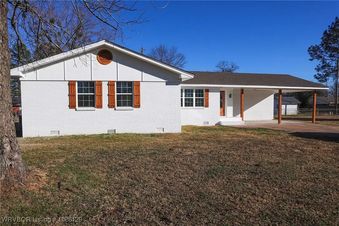 102 Mondier, Roland, OK 74954 - Image #1