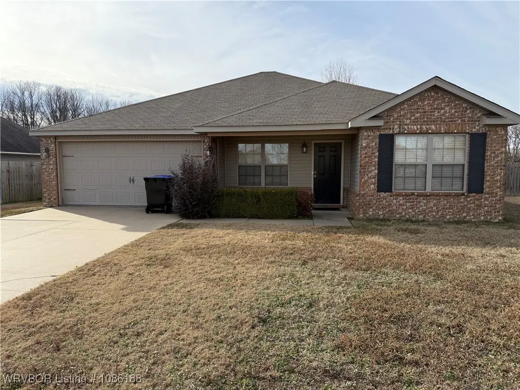1429 Riley Circle, Alma, AR 72921 - Image #1