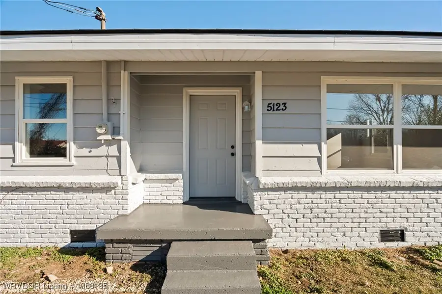 5123 Eastgate Road, Van Buren, AR 72956 - Image #2