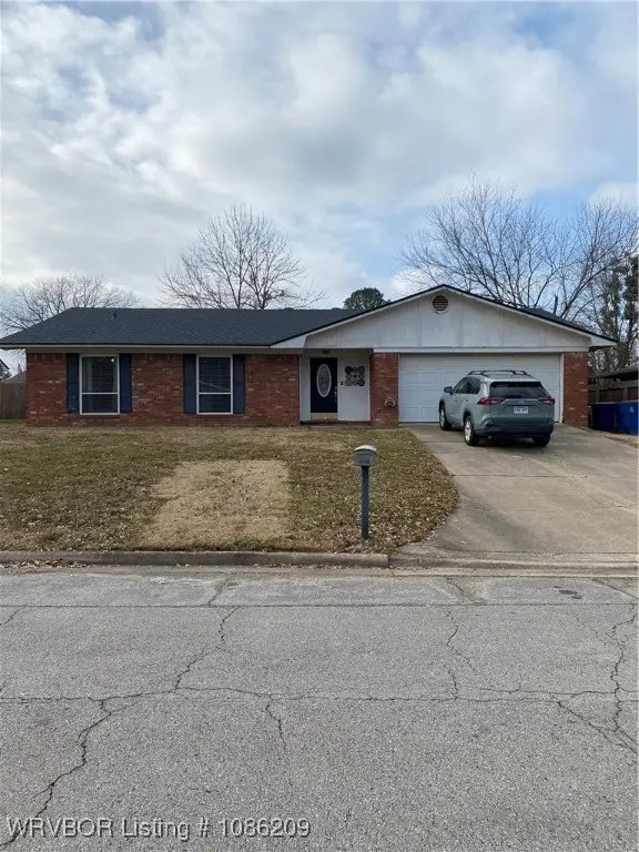 8520 S 31st Terrace, Fort Smith, AR 72908