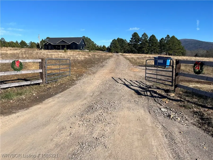 37230 Poteau Mountain Road, Poteau, OK 74953 - Image #2