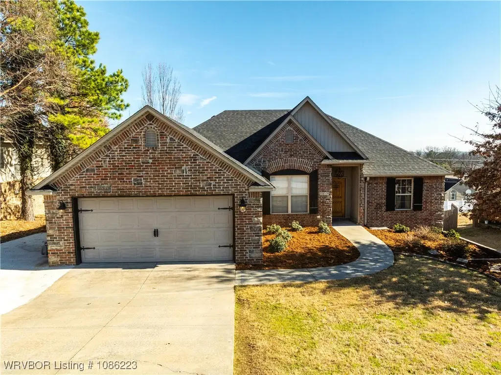 1514 Saratoga Drive, Van Buren, AR 72956 - Image #1