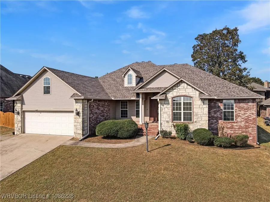 2117 Parkway Circle, Van Buren, AR 72956 - Image #2