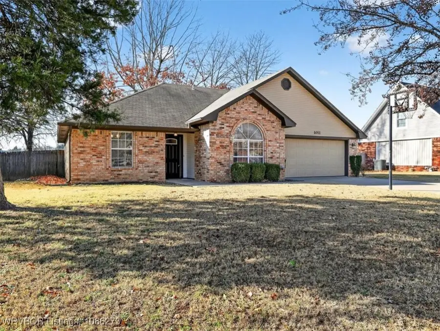 1011 Fairview Lane, Greenwood, AR 72936 - Image #2