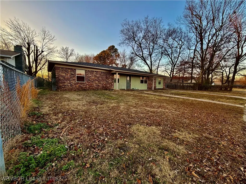904 Short Street, Muldrow, OK 74948 - Image #1