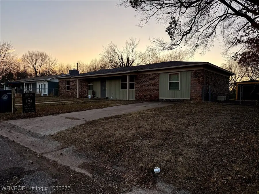 904 Short Street, Muldrow, OK 74948 - Image #3