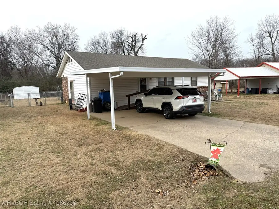 116 Roland Estates Lane, Roland, OK 74954 - Image #2