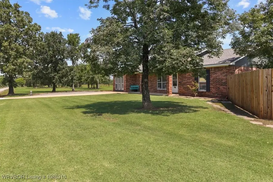 18 A Pickle Lane, Heavener, OK 74937 - Image #3