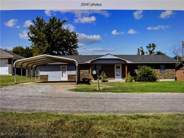 39929 W Drury Lane, Howe, OK 74940
