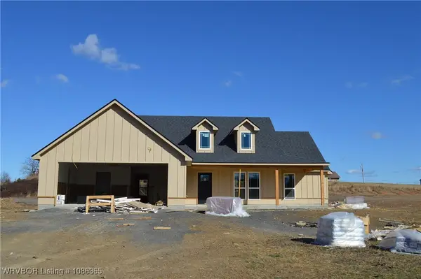 203 Blackstone Drive, Wister, OK 74966