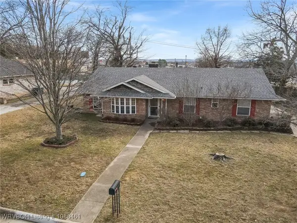 6910 Riviera Drive, Fort Smith, AR 72903