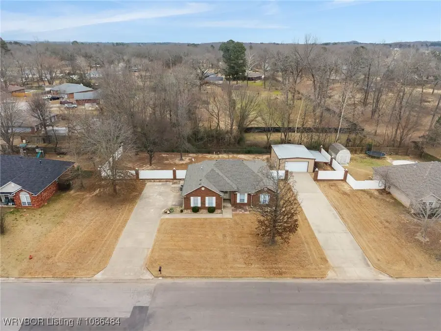 906 Jessie Drive, Lavaca, AR 72941 - Image #3