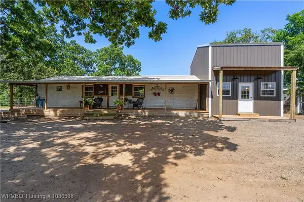 457848 E 1013 Road, Vian, OK 74962