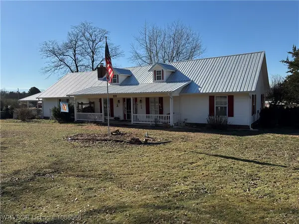 173 Schwartz Lane, Paris, AR 72855