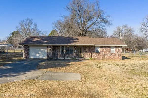 205 Bell Road, Greenwood, AR 72936