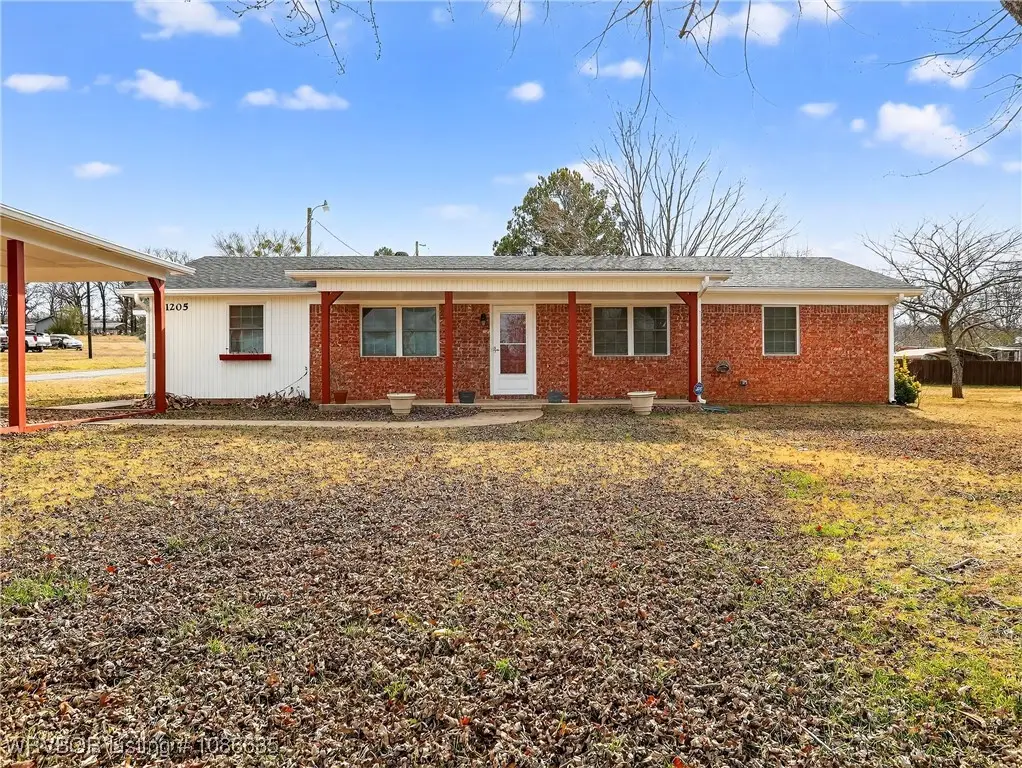 1205 W George Avenue, Pocola, OK 74902 - Image #1