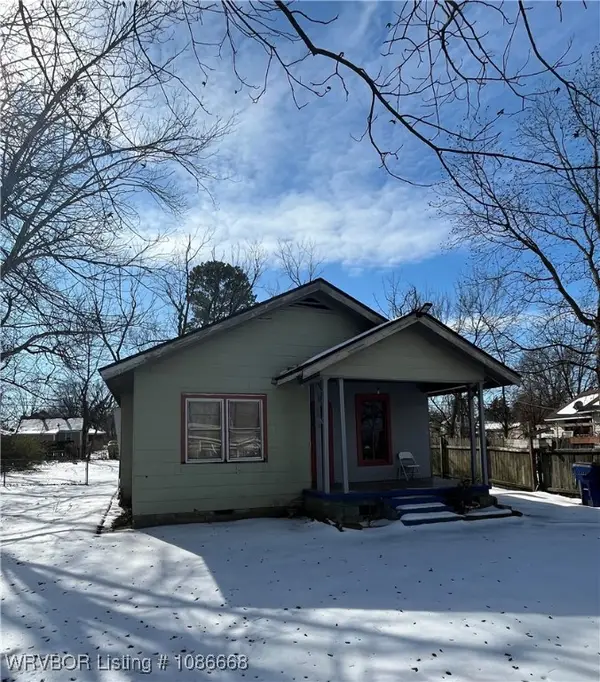 3610 N Johnson Street, Fort Smith, AR 72904