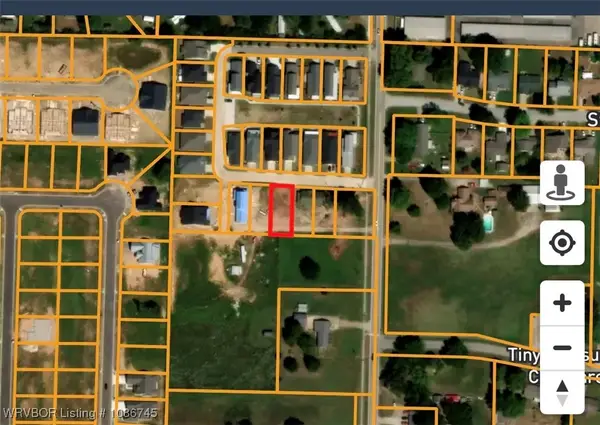 1719 Ebbing Loop, Barling, AR 72923