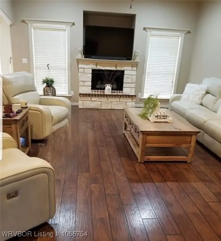 2914 Silver Maple Lane, Poteau, OK 74953 - Image #2