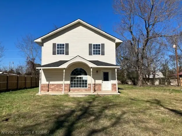 101 State Street, Magazine, AR 72943 - #1
