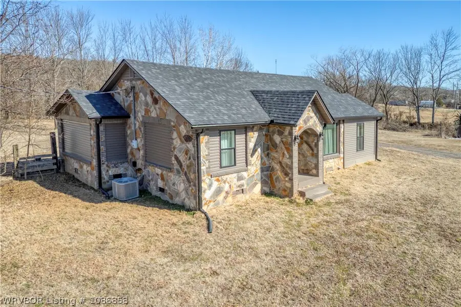 6404 W Highway 10, Hackett, AR 72937 - #2