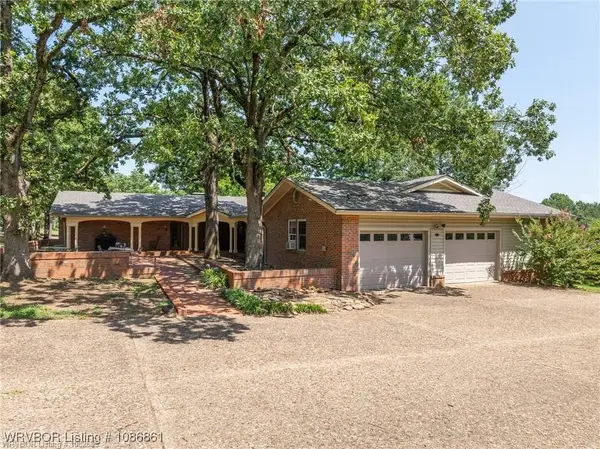 862 W 6th Street, Booneville, AR 72927