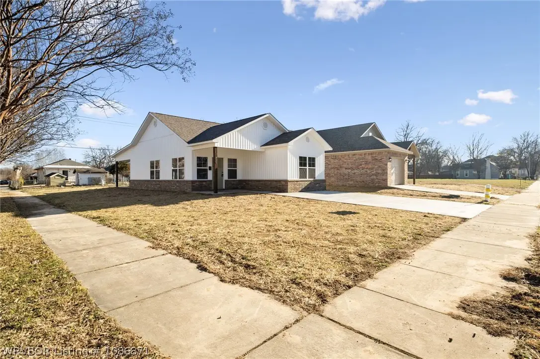 920 N 13th, Fort Smith, AR 72901 - #1