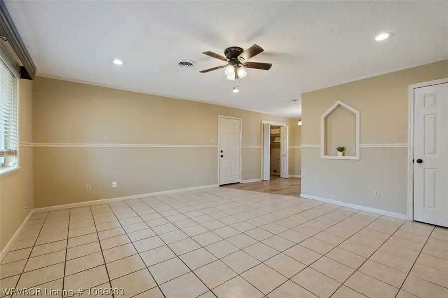 2205 Woodrow Street, Van Buren, AR 72956 - #2
