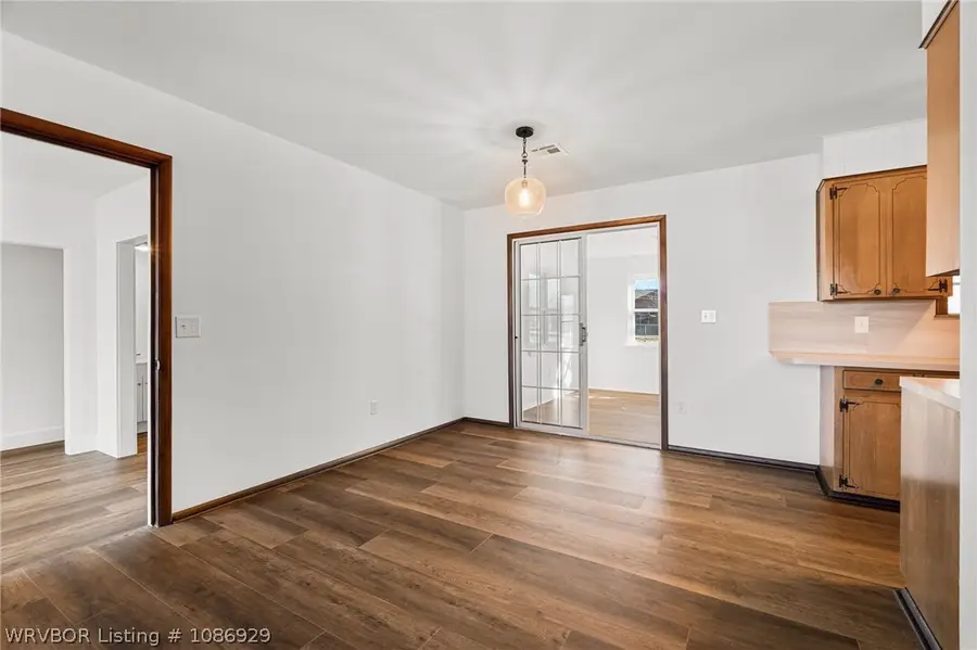 617 Harriet Street, Sallisaw, OK 74955 - #3