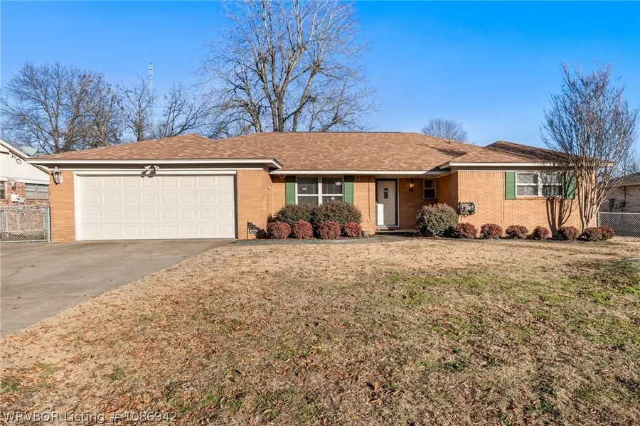 8205 Clover Drive, Fort Smith, AR 72908 - #2