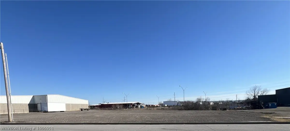 2350 Ingersoll Circle, Fort Smith, AR 72908 - #1