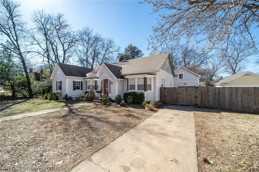 912 S 24th Street, Fort Smith, AR 72901 - #3