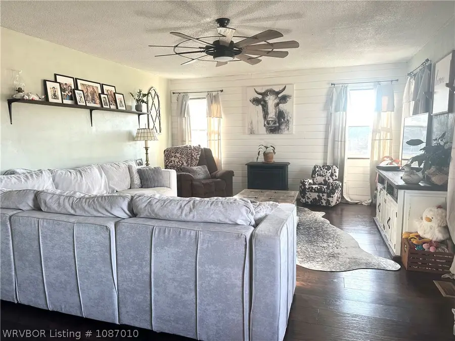 2121 Grandview Acres Lane, Natural Dam, AR 72948 - #3