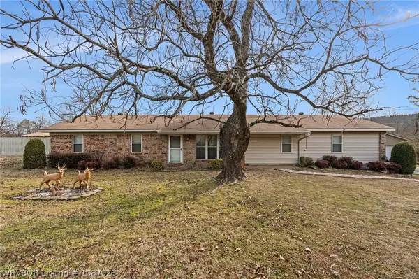107 Briarwood, Pocola, OK 74902