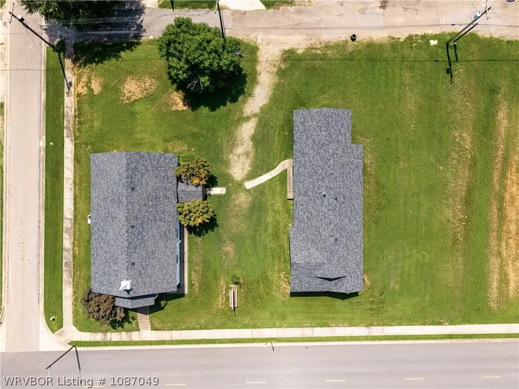 812 N Fifth Street, Fort Smith, AR 72901 - #1