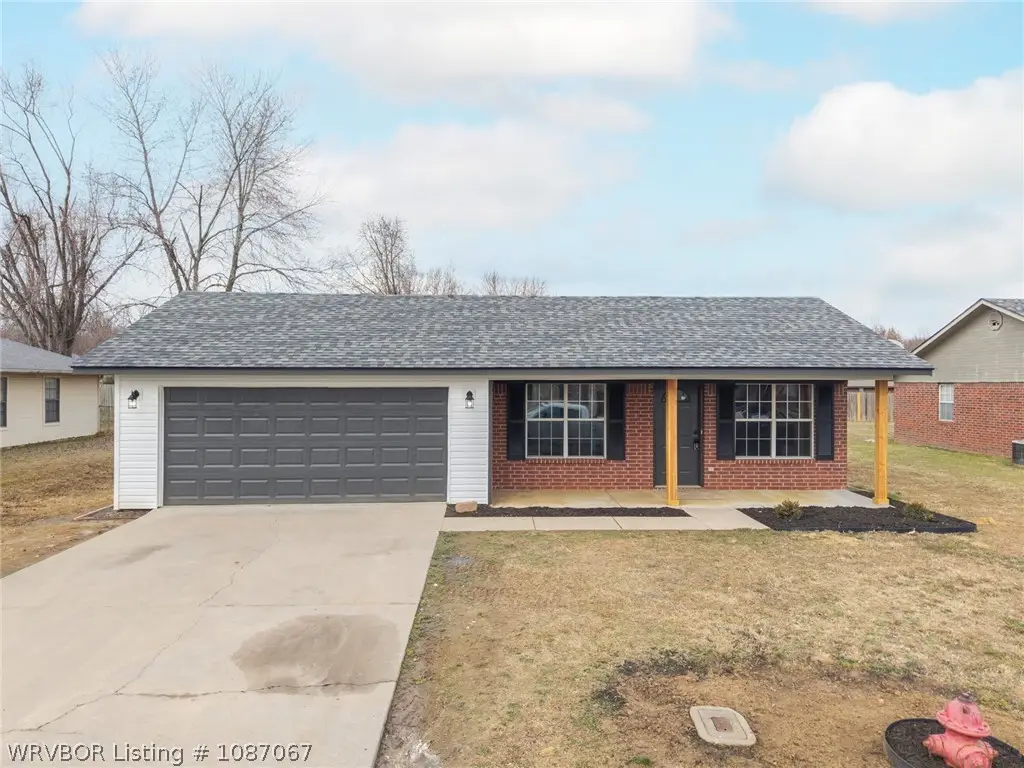 121 Saskatchewan Road, Roland, OK 74954 - #1