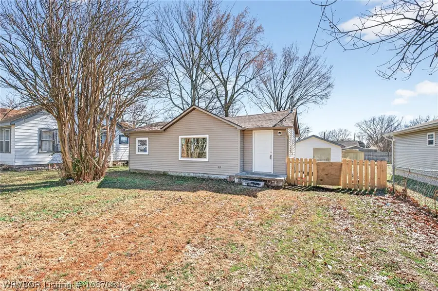 2910 Virginia Avenue, Fort Smith, AR 72904 - #3