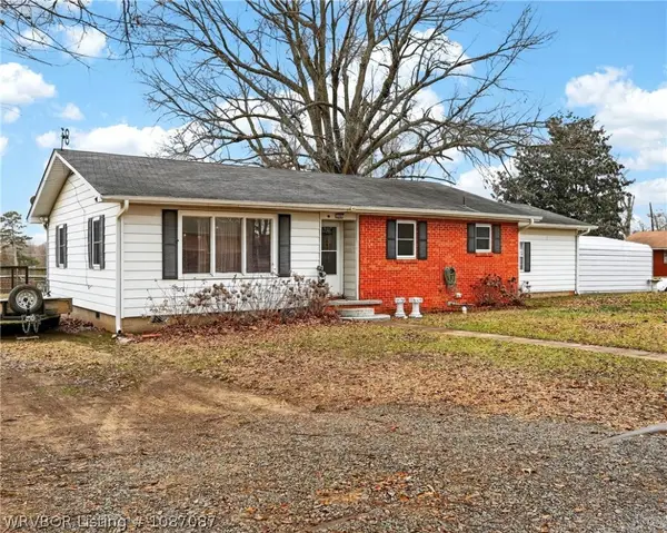 506 Mimosa Drive, Stigler, OK 74462